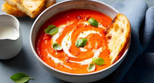 Ricetta vegan del giorno: zuppa di pomodoro cremosa, semplice e perfetta per settembre